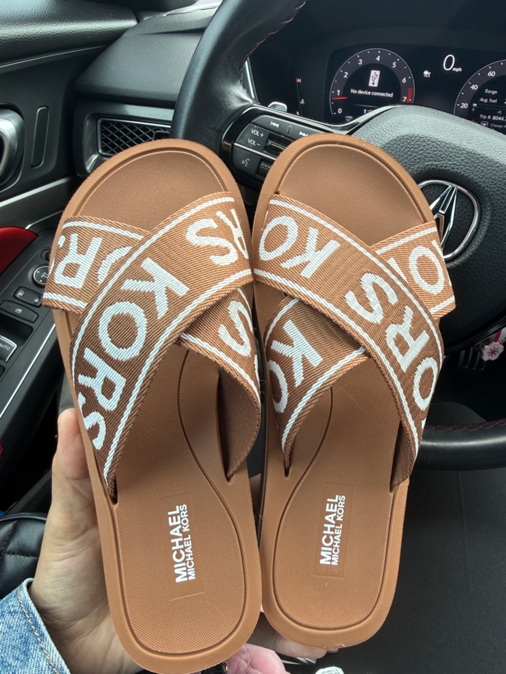 Michael Kors Tan Cross‑Strap Logo Suzi Slides SZ(8) BRAND NEW